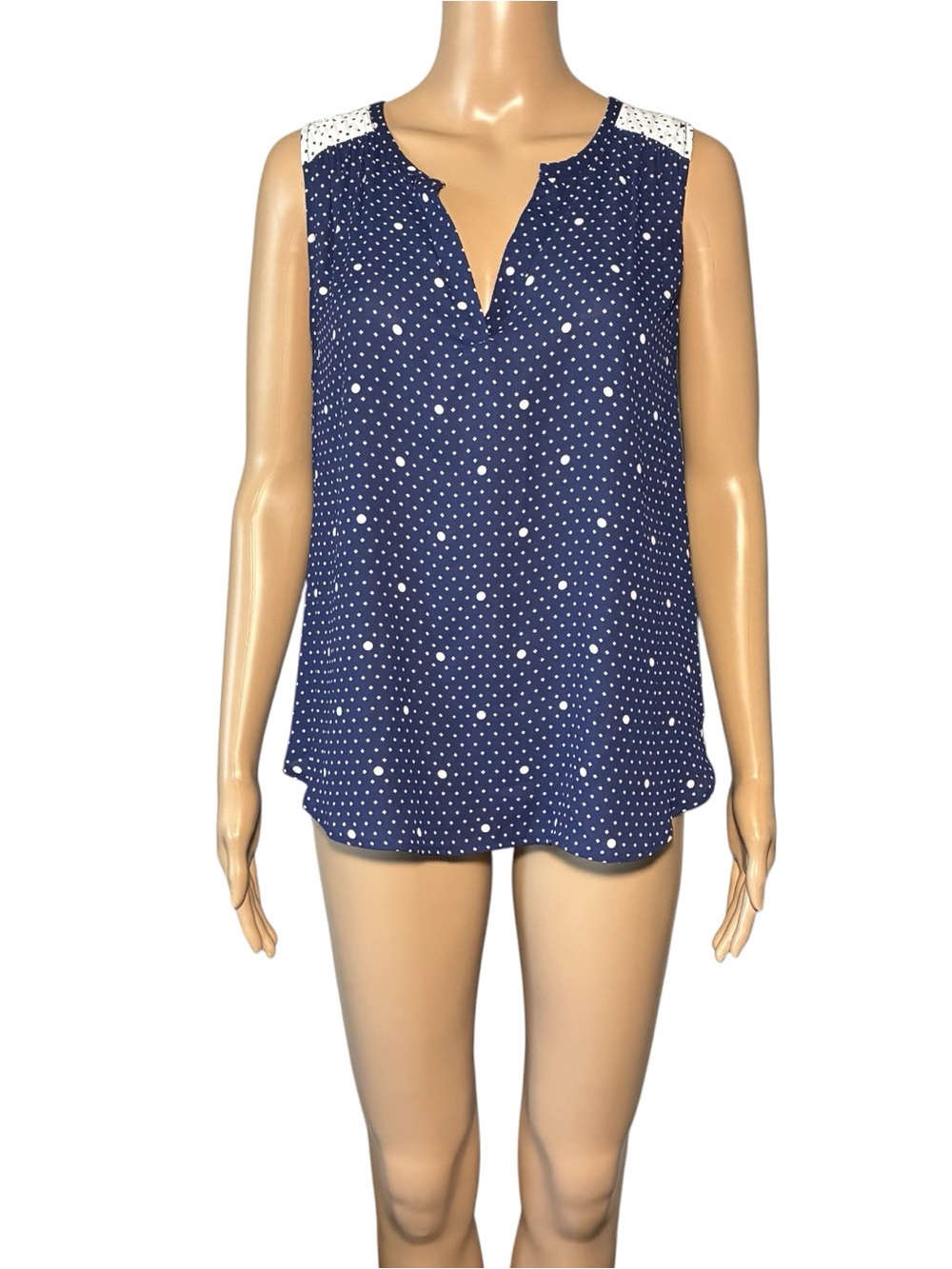 41 Hawthorn Women's Blouse Size M Blue Polka Dot Sleeveless Pullover Polyester
